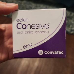 Convatec eakin Cohesive seals slims Box of 10 rings. Brand new! For ostomy care